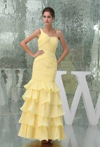 Beautiful Ankle-length Ruched and Beaded Prom Homecoming Dress in Yellow