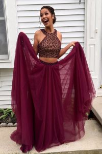 Hot Selling Halter Top Burgundy Sleeveless With Train Beading Backless Prom Gown