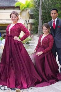 Scoop With Train Burgundy Prom Party Dress Satin Sweep Train Long Sleeves Beading