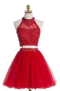 Halter Top Sleeveless Tulle Knee Length Zipper Dress for Prom in Red with Beading