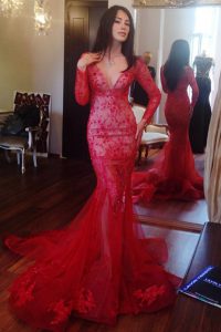 Pretty Mermaid Tulle V-neck Long Sleeves Sweep Train Zipper Beading and Lace Evening Dress in Red