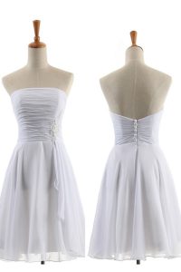 Glamorous White Zipper Evening Dress Appliques Sleeveless Knee Length