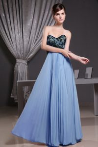 Elegant Blue Sweetheart Pleated Full-length Prom Celebrity Dress with Lace