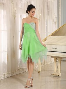 Wholesale Sweetheart Spring Green Prom Dresses with Asymmetrical Edge