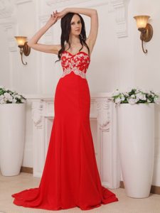 Low Back Zipper-up Sweetheart Red Prom Celebrity Dress with Appliques