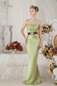 Discount Sweetheart Yellow Green Long Satin Prom Formal Dress with Belt