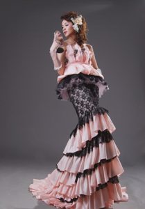 Lovely Mermaid Pink and Black Dress for Prom with Ruffle-layers and Lace