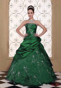 Exclusive Strapless Embroidery Quinceanera Dress in Taffeta and Organza for Less