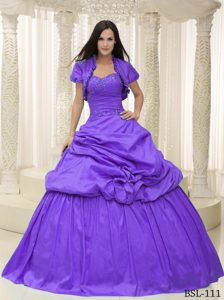 Purple Sweetheart Appliqued Quinceanera Formal Dresses with Pick Ups in Taffeta