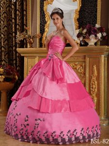 Hot Pink Sweetheart Taffeta Quinceanera Long Dress with Appliques for Cheap