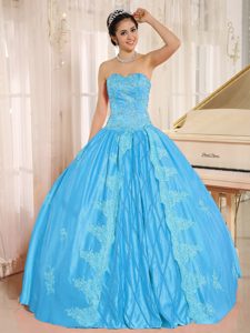 Sweetheart Aqua Blue Taffeta Discount Dresses for Quince with Beading