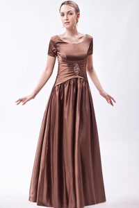 Lovely Brown Scoop Mother Bride Dresses in Taffeta with Beading