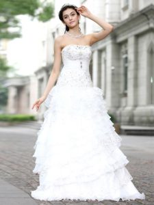 Comfortable Sleeveless Beading and Ruffles and Ruffled Layers Lace Up Wedding Gown