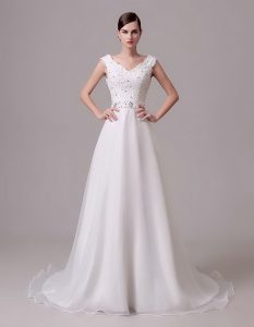 White Sleeveless Organza and Lace Brush Train Clasp Handle Wedding Gowns for Wedding Party