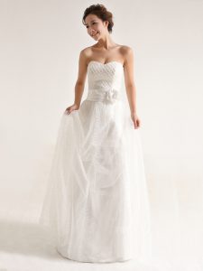 Tulle Sleeveless Floor Length Wedding Dress and Hand Made Flower