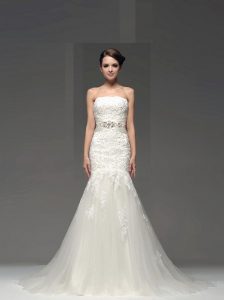 High Quality Mermaid Strapless Sleeveless Tulle and Lace Wedding Dresses Lace and Appliques Brush Train Side Zipper