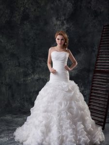 Sumptuous White Fabric With Rolling Flowers Lace Up Sweetheart Sleeveless Wedding Dresses Brush Train Ruffles and Ruchin