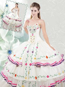 White Vestidos de Quinceanera Military Ball and Sweet 16 and Quinceanera and For with Embroidery and Ruffled Layers Swee