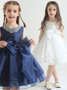 Attractive Scoop Knee Length White and Navy Blue Flower Girl Dresses for Less Organza Sleeveless Beading and Bowknot