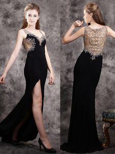Customized Black Sleeveless With Train Appliques Zipper Prom Dress