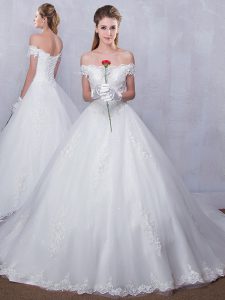 Fantastic White Ball Gowns Tulle Scalloped Sleeveless Lace With Train Lace Up Wedding Dresses Court Train