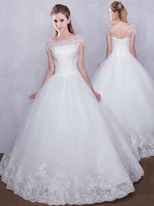 Suitable Tulle Scoop Cap Sleeves Lace Up Lace Wedding Gowns in White