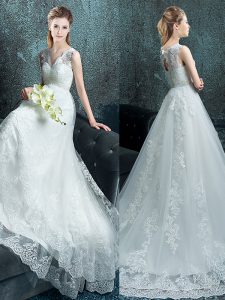 White A-line Lace and Appliques Wedding Dresses Lace Up Tulle Sleeveless With Train