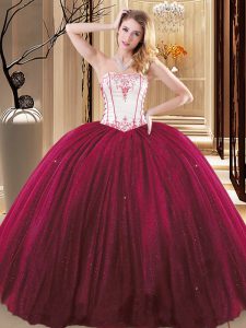 Beautiful Floor Length Wine Red Quinceanera Gown Strapless Sleeveless Lace Up