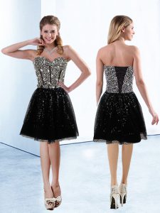 Comfortable Sequins Knee Length Black Dress for Prom Sweetheart Sleeveless Lace Up